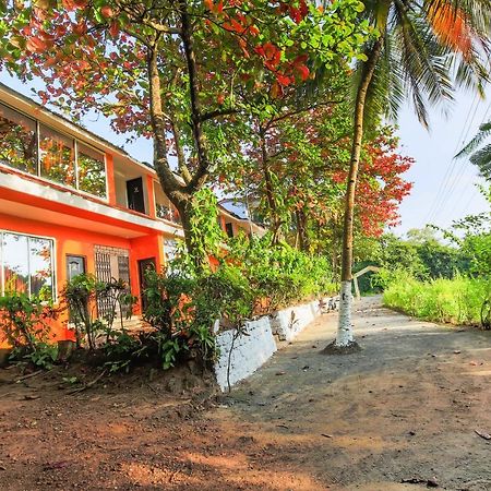 Oyo 16582 Oshin Holiday Care Hotel Margao Eksteriør billede